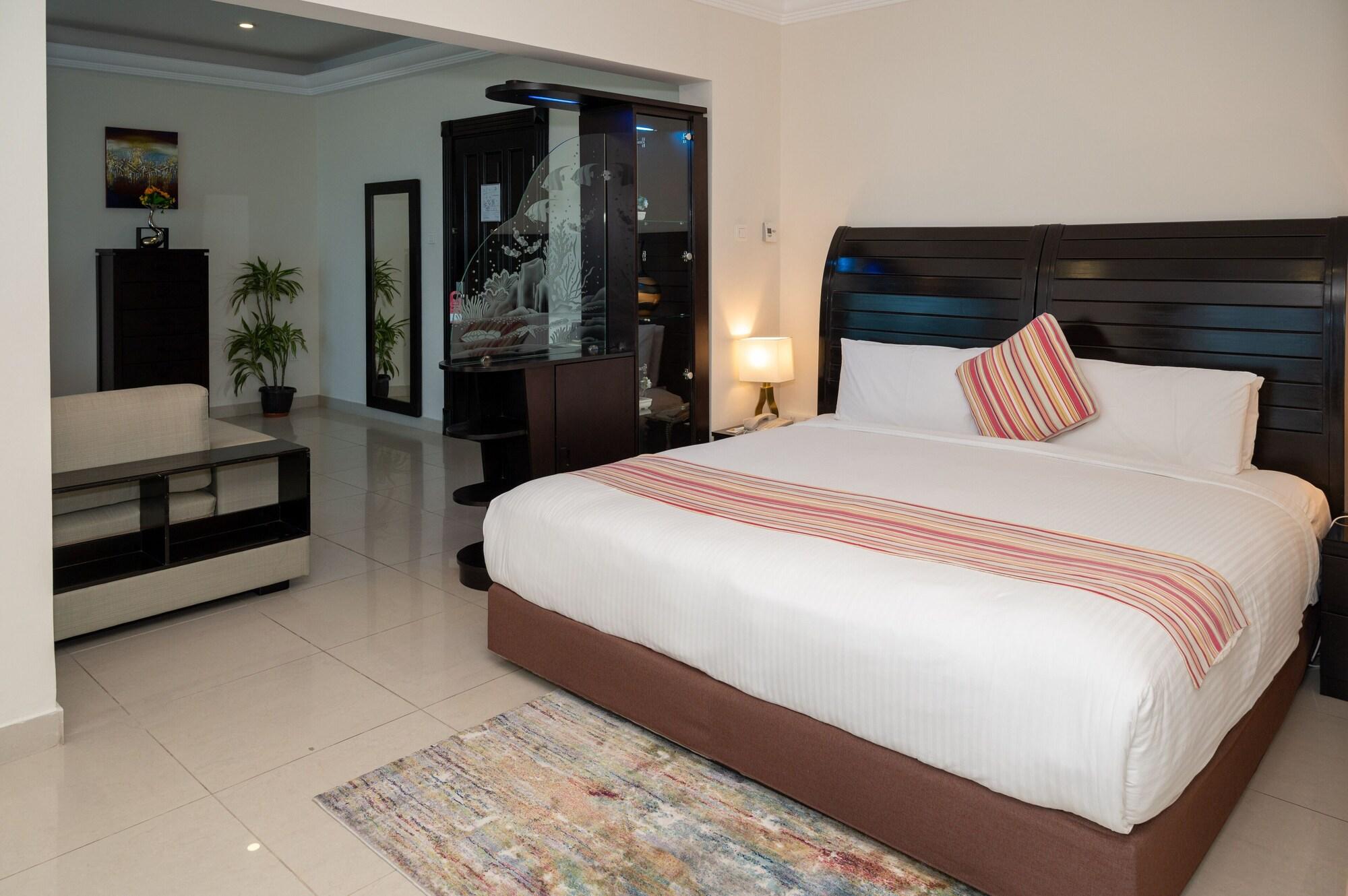 Costa Del Sol Hotel By Arabian Link Kuwait City Eksteriør billede