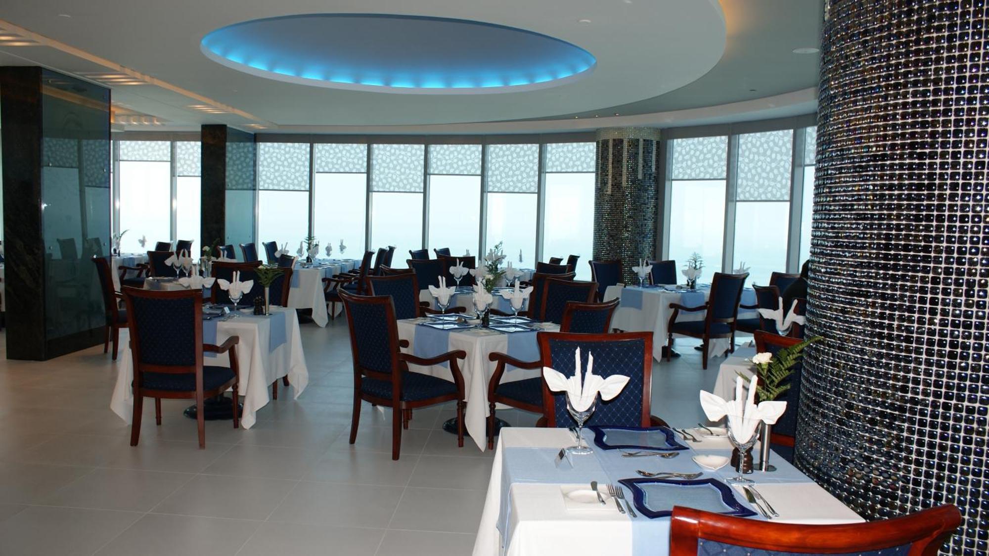 Costa Del Sol Hotel By Arabian Link Kuwait City Eksteriør billede